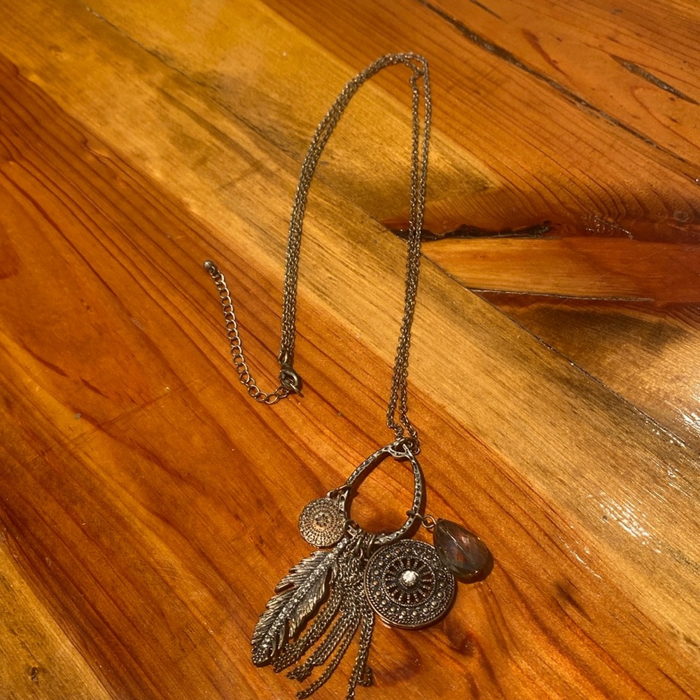 Costume Jewelry Necklace